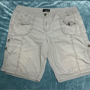 Penningtons Light Gray Cargo Shorts